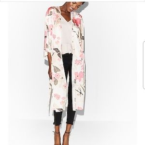 Floral maxi kimono